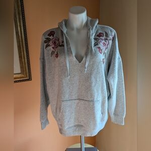 American Eagle Outfitters Flower Athletic Sweatshirts Women’s